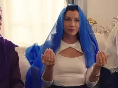 Kızılcık Şerbeti'ne Hadise'den eleştiri yağmuru: Kızmasınlar ama rahatsız etti!