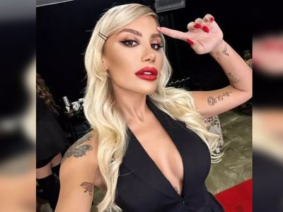 İrem Derici’den skandal itiraf: Cinsel yönelimini değiştirdi