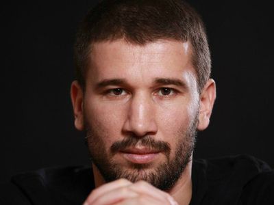 Adem Kılıçcı kimdir?