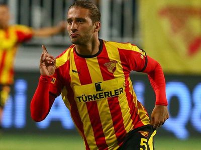 Galatasaray Alpaslan Öztürk'e İmzayı Attırmak Üzere!