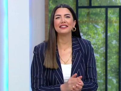 Fulya Öztürk, Umre ziyareti yaptı paylaşımına beğeni yağdı