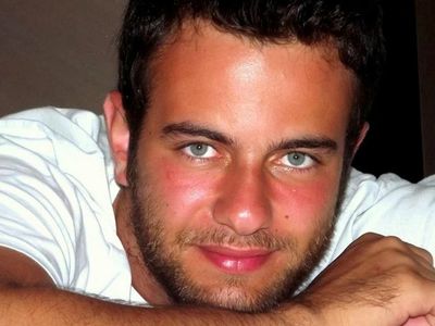 Yıllar önce Tarkan'la bu pozu vermişti bakın şimdi ne halde!