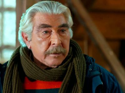Erdal Özyağcılar kimdir? Erdal Özyağcılar'ın dini nedir?