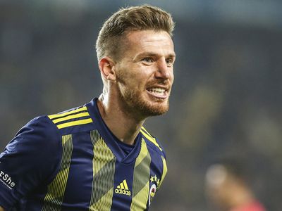 Beşiktaş, Serdar Aziz Transferi İçin Görüşmelere Başladı!