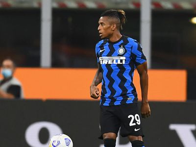 Trabzonspor Dalbert İle El Sıkıştı!