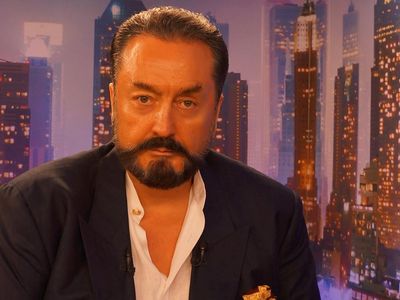 Adnan Oktar’ın son hali ve yaptıkları gündem oldu