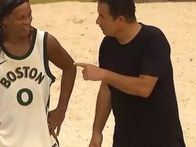 Acun Ilıcalı bu kez paraya kıydı: Ronaldinho'yu Survivor'a getirmek için servet ödemiş!