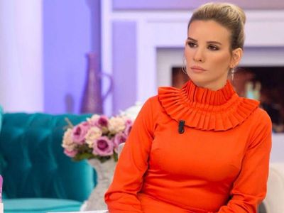 Esra Erol'un Programında Şaşırtan Olay! Zihinsel Engelli 19 Yaşındaki Kızı Kaçırarak Resmi Nikah Kıydı
