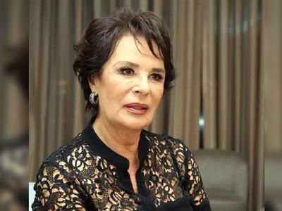 Ünlü isimlerden kalperi ısıtan bayram paylaşımları!