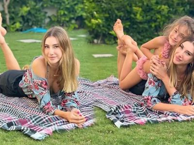 Şeyma Subaşı'nın akıl almaz kostümü tepki çekti: Striptizci ayakkabıları!