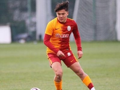 Beknaz Almazbekov kimdir?
