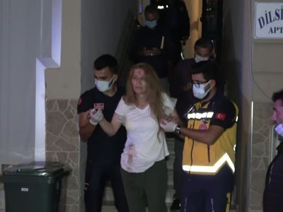 Bursa'da Mutfakta Hırsızla Karşılaştı Ölümden Döndü