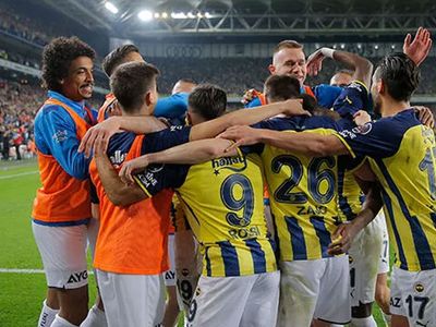 Sinan Engin ve Ahmet Çakar Fenerbahçe'nin Teknik Direktör İsmail Kartal ile yola devam edeceğini açıkladı!