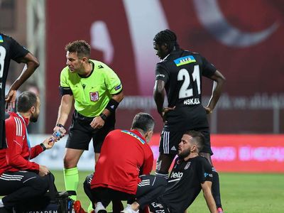 Beşiktaş'ta Yaşanan Sakatlıkların Nedeni Ortaya Çıkmaya Başlıyor!