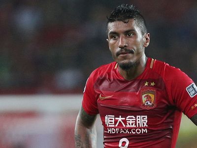 Galatasaray Paulinho İle Görüşüyor!