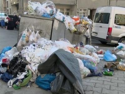 Maltepe'de Çöp Yığınları Oluştu, İBB Neden Müdahale Etmiyor?