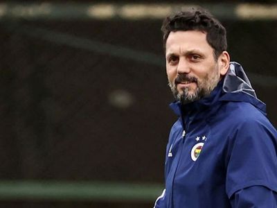 Fenerbahçe'de Erol Bulut Gelişmesi