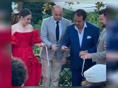 İbrahim Tatlıses kızının nişanında evliliğini bitiren yasak aşkı ile bir araya geldi