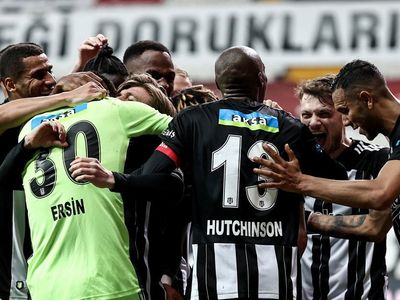 Beşiktaşlı Cyle Larin'e Marsilya Talip Oldu!