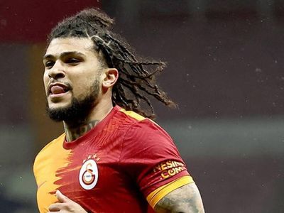Galatasaray DeAndre Yedlin İle Yollarını Ayırıyor!