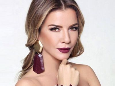 Ivana Sert Sütyen İle Koşu Yapmaya Çıktı!