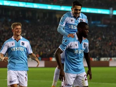 Trabzonspor Süper Lig'de Tarih Yazıyor!