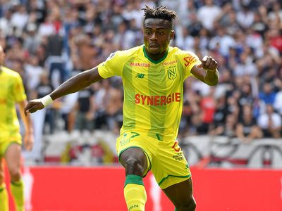 Trabzonspor'da Gervinho'nun Yerine Moses Simon Transfer Radarına Girdi!