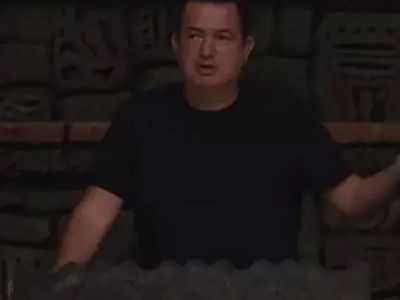 Survivor'ı izlerken yaşadığı heyecanı paylaşan genç, Acun Ilıcalı'dan beklenmedik bir teklif aldı!