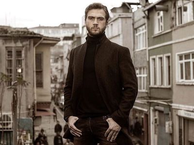 Hangi Ünlü İle Aynı Gün Doğdun?