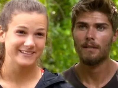 Survivor şampiyonu Nisa Bölükbaşı’ndan ayrılan Barış Murat Yağcı yeni sevgilisiyle yakalandı! Ünlü oyuncu herkesin içinde öyle bir halde yakalandı ki...