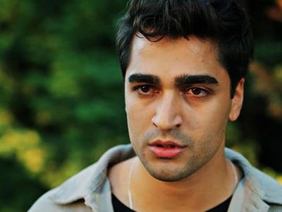 Yalı Çapkını dizisinin Ferit Korhan’ı Mert Ramazan Demir’in Kısmetse Olur görüntüleri sosyal medyada gündem oldu