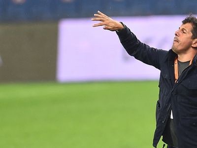 Başakşehir Teknik Direktörü Emre Belözoğlu, Transferde Fenerbahçe'den Mauricio Lemos'u Gözüne Kestirdi!
