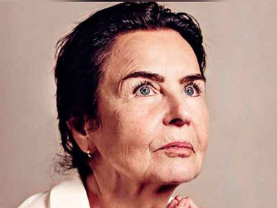 Fatma Girik kimdir?