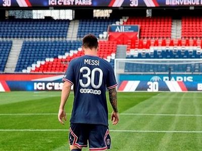 Lionel Messi, PSG'nin Lyon İle Oynadığı Maçta Oyundan Alındı!