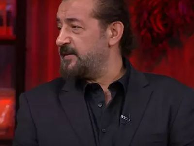 MasterChef'te ipler iyice gerildi! Şeflerin önünde meydan okudu: Bak görürsün, öptürmezsem sana o elleri!