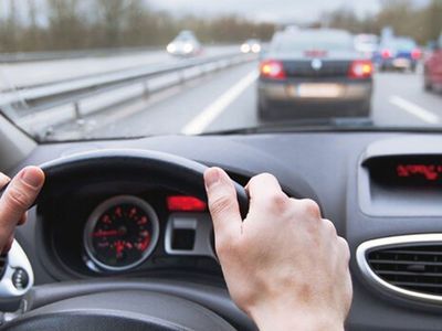 Araç sahiplerine kötü haber! Bakanlık açıkladı eğer yapmazsanız cezası 2 bin 815 lira!