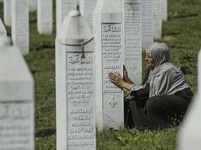 Boşnak halkının 27 senedir kanayan yarası: Srebrenitsa soykırımı!  85 toplu mezar bulundu