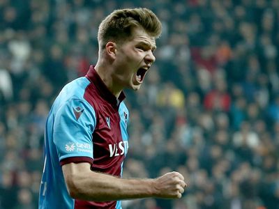 Alexander Sörloth'un Babasından Transfer Açıklaması!