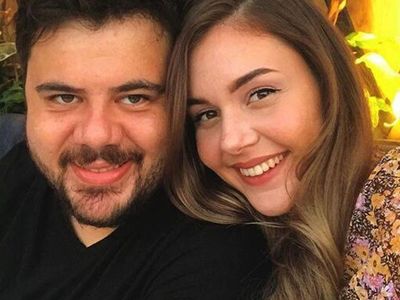 Yerin dibine soktu: Berfu Yenenler kocası Eser Yenenler'e mesaj atan kızı ifşa etti