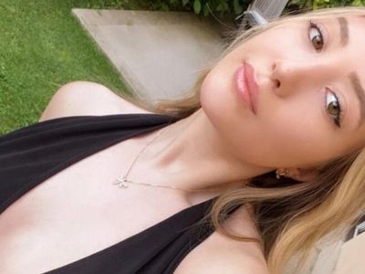 Mehmet Ali Erbil'in kızı Yasmin Erbil imajını değiştirdi! Verdiği pozlara yorum yağdı!