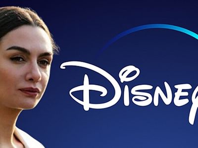 Birce Akalay ve Hazal Kaya'nın maskesi düştü! Ünlü oyunculardan Atatürk dizisini iptal eden Disney için skandal açıklamalar geldi