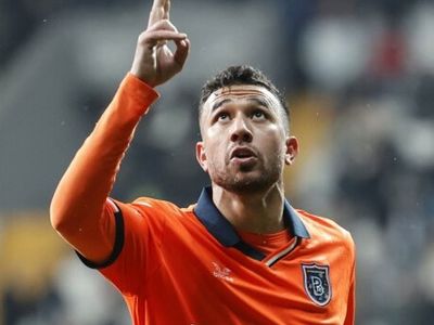 Mahmoud Trezeguet kimdir? Süper Lig devlerinin transfer listesinde olan Mahmoud Trezeguet nerelidir?