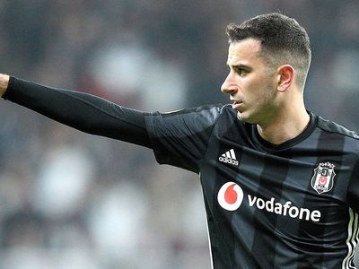 Sivasspor, Oğuzhan Özyakup'u Kadrosuna Katmak İstiyor!