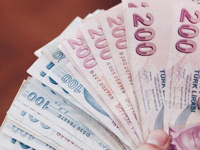 Emekli Olup Çalışanlar Dikkat! Kıdem Tazminatı İle İlgili Yeni Karar