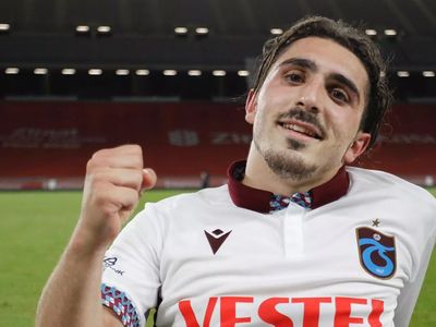 Trabzonspor Abdülkadir Ömür'ün Sakatlığını Açıkladı