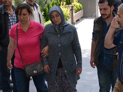 Annesi hamile olduğunu öğrendiği kızına öyle bir şey yaptı ki