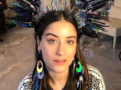 İkinci bebeğini kucağına almak için gün sayan Hazal Kaya’dan hayranlarını heyecanlandıran paylaşım