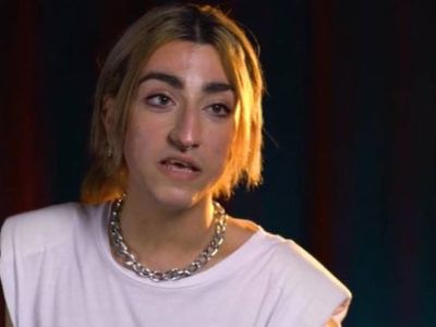 Mika Raun yaptırdığı estetiklerle yine gündemde! Fenomen isim bu sefer kalça ve göğüs büyütme ameliyatı oldu verdiği pozlar 'e sen taş olmuşsun' dedirtti