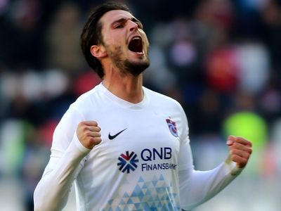 Galatasaray Okay Yokuşlu'yu Kadrosuna Katmak İstiyor!