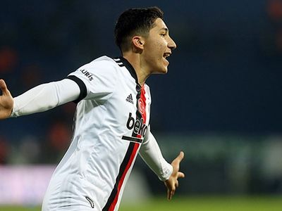 Beşiktaş Teknik Direktörü Valerien Ismael, Emirhan İlkhan'ın başka takıma transferine onay vermedi!